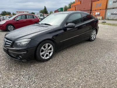 Gebraucht Mercedes CLC200 184 PS (135 kW) 2009 Schwarz Kleinwagen