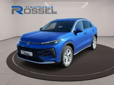 Neu VW T-Roc Edition 150 PS (110 kW) 2026 Blau SUV