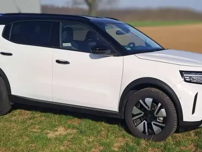 Gebraucht Opel Frontera 136 PS (100 kW) 2025 Weiß SUV