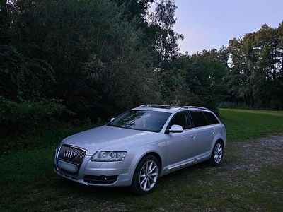 Grau Gebraucht 2010 Audi A6 Allroad Kombi | 6.950 € (Fairer Preis)