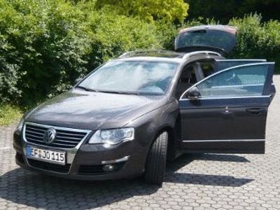 Gebraucht VW Passat Highline 231 PS (169 kW) 2006 Braun metallic Kombi