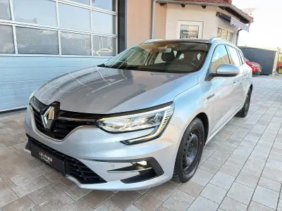 Gebraucht Renault Mégane GrandTour 116 PS (85 kW) 2021 Silber Kombi