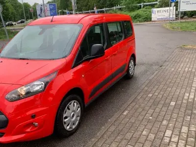 Gebraucht Ford Tourneo Connect 120 PS (88 kW) 2016 Rot Van / Kleinbus