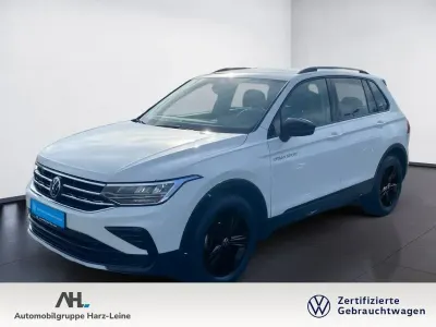 Gebraucht VW Tiguan Sportline 131 PS (96 kW) 2022 Pure white SUV