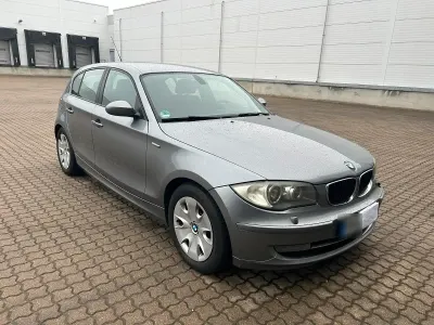 Gebraucht BMW 118 143 PS (105 kW) 2009 Grau Kleinwagen