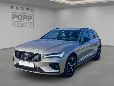 Używany Volvo V60 Plus 197 KM (144 kW) 2025 Srebrny Kombi