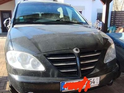 Gebraucht SsangYong Rodius 163 PS (119 kW) 2006 Schwarz Van / Kleinbus