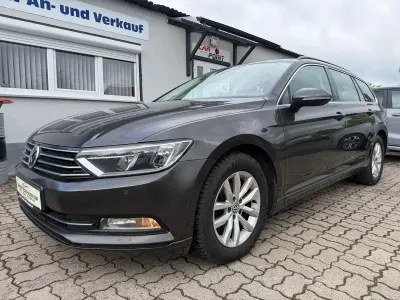 Gebraucht VW Passat Comfortline 150 PS (110 kW) 2015 Schwarz Kombi