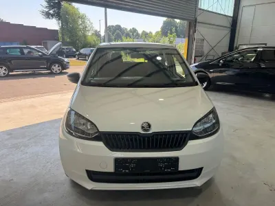 Gebraucht Skoda Citigo Active 60 PS (44 kW) 2017 Weiß Kleinwagen