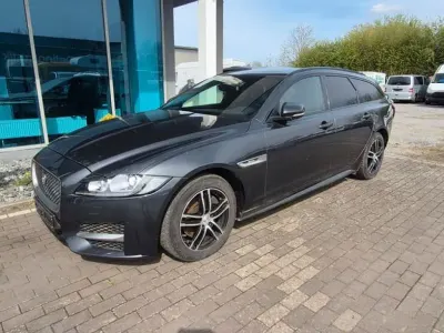 Gebraucht Jaguar XF R-Sport 241 PS (177 kW) 2017 Carpathian grey (metallic) Kombi