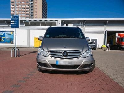 Gebraucht Mercedes Viano 224 PS (164 kW) 2012 Gold Van / Kleinbus