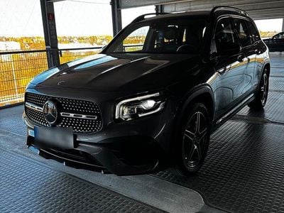 Mercedes GLB250