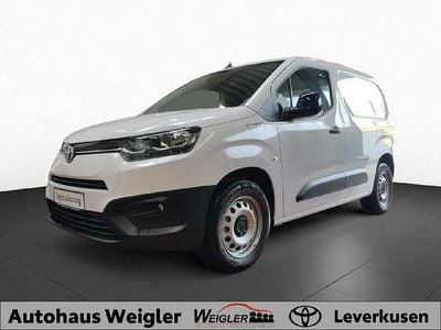Gebraucht Toyota Proace City City 100 kW (136 PS) 2024 Icy white Van / Kleinbus