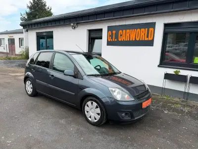 Gebraucht Ford Fiesta 68 PS (50 kW) 2007 Grau Kleinwagen