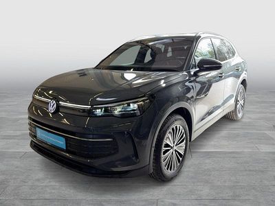 Neu VW Tiguan Life 204 PS (150 kW) 2025 Delfingrau metallic SUV