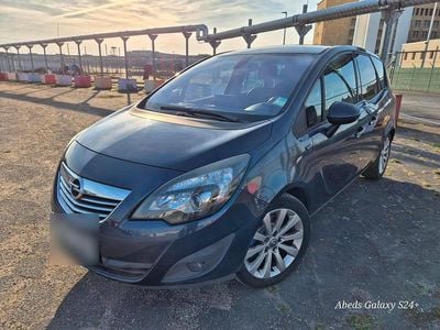 Usata Opel Meriva 140 CV (102 kW) 2011 Blu Monovolume