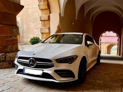 Mercedes CLA35 AMG Shooting Brake