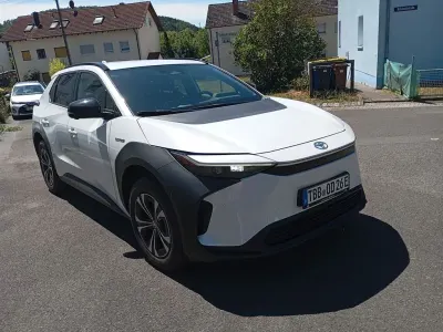 Gebraucht Toyota bZ4X Comfort 150 kW (204 PS) 2023 Weiß SUV