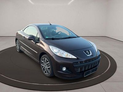Gebraucht Peugeot 207 CC Allure 120 PS (88 kW) 2012 Braun Cabrio