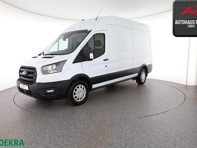 Gebraucht Ford Transit Trend 170 PS (125 kW) 2023 Frostweiß Van / Kleinbus