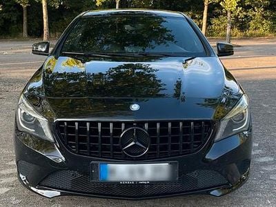 Mercedes CLA200