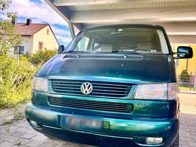 Gebraucht VW T4 103 PS (75 kW) 1996 Grün Van