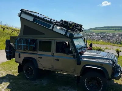 Gebraucht Land Rover Defender 122 PS (89 kW) 2011 Grau Van / Kleinbus