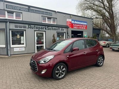 Usata Hyundai ix20 YES! 116 CV (85 kW) 2015 Rosso Utilitaria
