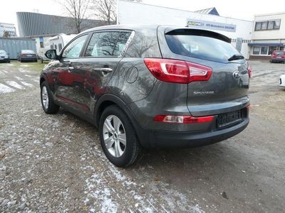 gebraucht Kia Sportage 2.0 CVVT 4WD*TÜV NEU*8-fach*Garantie*