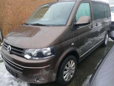 Gebraucht VW Multivan Highline 179 PS (131 kW) 2011 Braun Van
