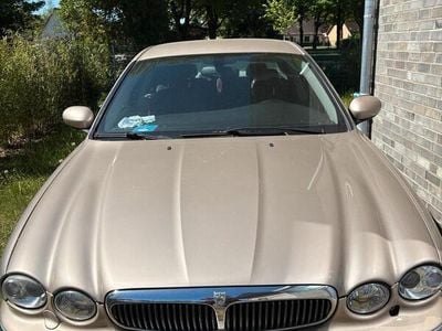 Jaguar X-type