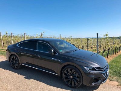 Second-hand VW Arteon R-line 190 CP (139 kW) 2018 Gri Hatchback