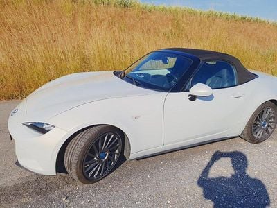 Weiß Gebraucht 2016 Mazda MX5 Sports-Line Cabrio | 20.000 € (Etwas zu teuer)