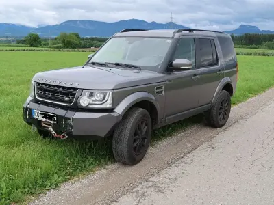 Gebraucht Land Rover Discovery 4 SE 211 PS (155 kW) 2014 Grau SUV