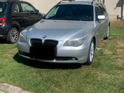 Gebraucht BMW 520 163 PS (119 kW) 2006 Silber Kombi