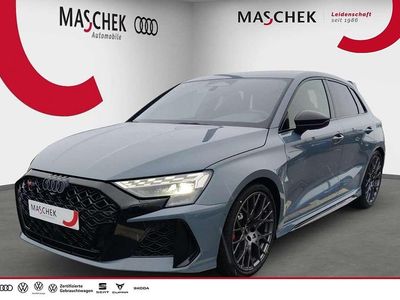 Nuova Audi RS3 Sport 400 CV (294 kW) 2025 Grigio Berlina