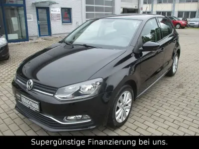 Gebraucht VW Polo Comfortline 90 PS (66 kW) 2015 Schwarz Kleinwagen