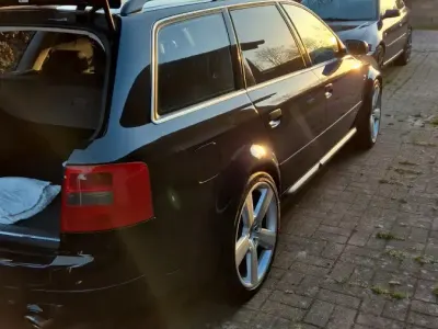 Używany Audi S6 Design 340 KM (250 kW) 2004 Szary Kombi