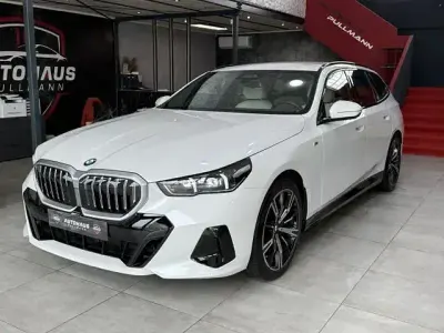 Gebraucht BMW 520 M Sport 197 PS (144 kW) 2025 Weiß Limousine