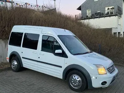 Gebraucht Ford Tourneo 110 PS (80 kW) 2012 Weiß Kombi