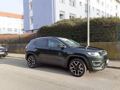 Second-hand Jeep Compass 150 CP (110 kW) 2021 Verde SUV