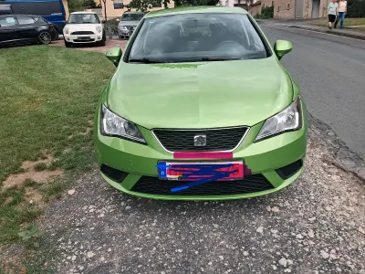 Gebraucht Seat Ibiza 70 PS (51 kW) 2012 Grün Kleinwagen