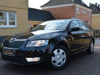 Gebraucht Skoda Octavia Elegance 105 PS (77 kW) 2014 Schwarz Kleinwagen
