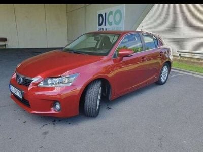 Lexus CT200h