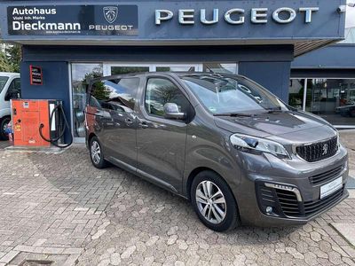 Peugeot e-Traveller