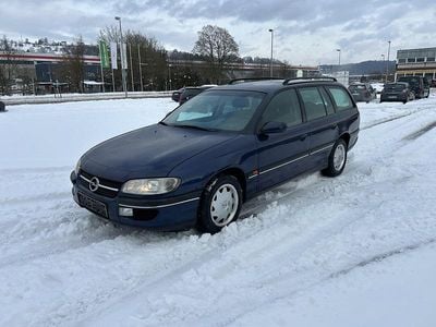 Blau Gebraucht 1998 Opel Omega Kombi | 690 € (Superpreis)