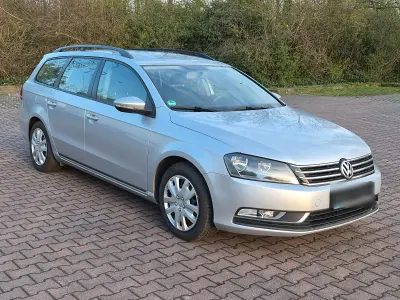 Gebraucht VW Passat 105 PS (77 kW) 2013 Silber Kombi