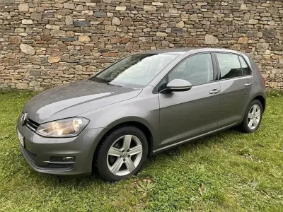 Gebraucht VW Golf VII Comfortline 105 PS (77 kW) 2013 Grau Limousine
