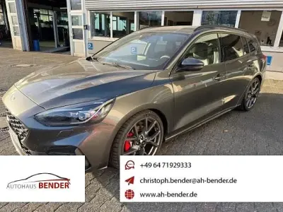 Gebraucht Ford Focus ST 280 PS (205 kW) 2019 Grau Limousine
