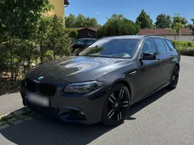 Gebraucht BMW 530 M Sport 258 PS (189 kW) 2012 Schwarz Kombi